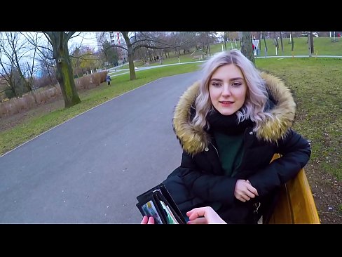 ❤️ Pul uchun notanish odamning issiq sutini yutadi - parkda Eva Elfi tomonidan blowjob ❤️❌ Anal porno uz.naughtyhentai.ru ❤